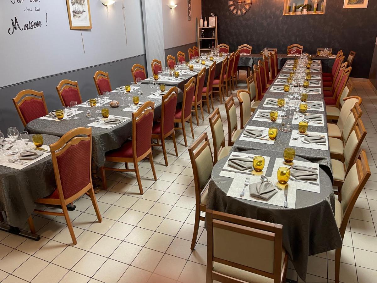 Auberge Du Cheval Blanc Beaumont-Pied-de-Boeuf  Luaran gambar